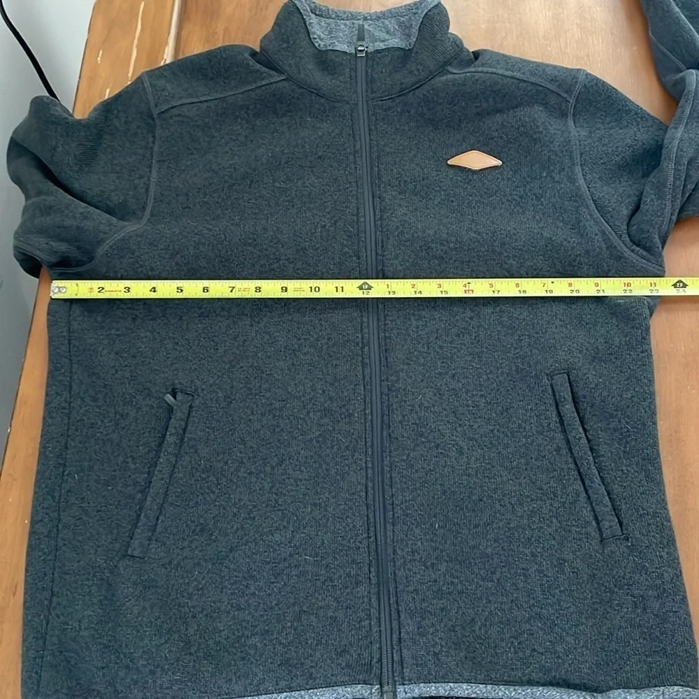 Merrell Full Zip Sweater Size XL